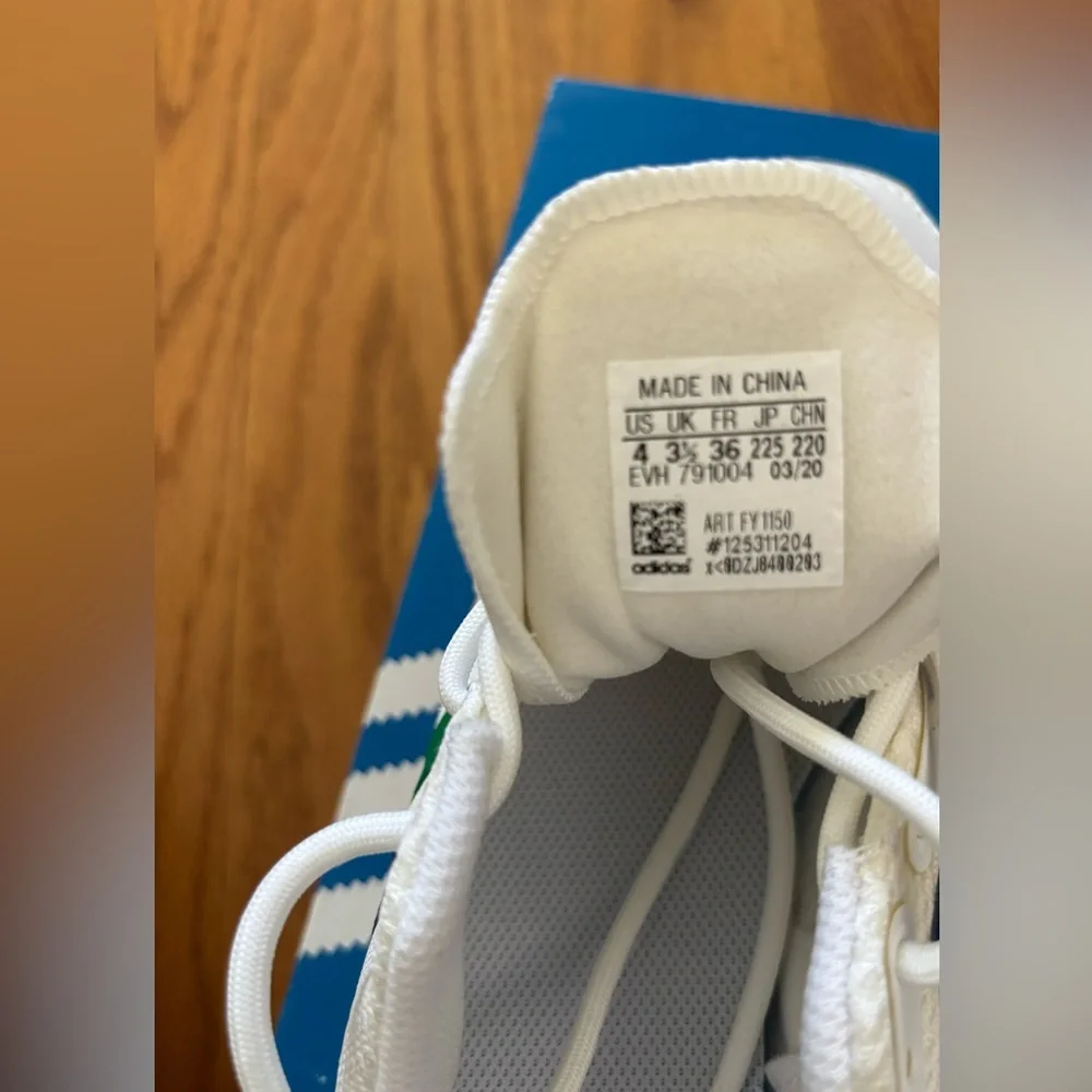 Adidas Originals ZX 750 Sneakers Kids 4 (Women’s 6) White Shoes Athleisure New - Picture 2 of 6